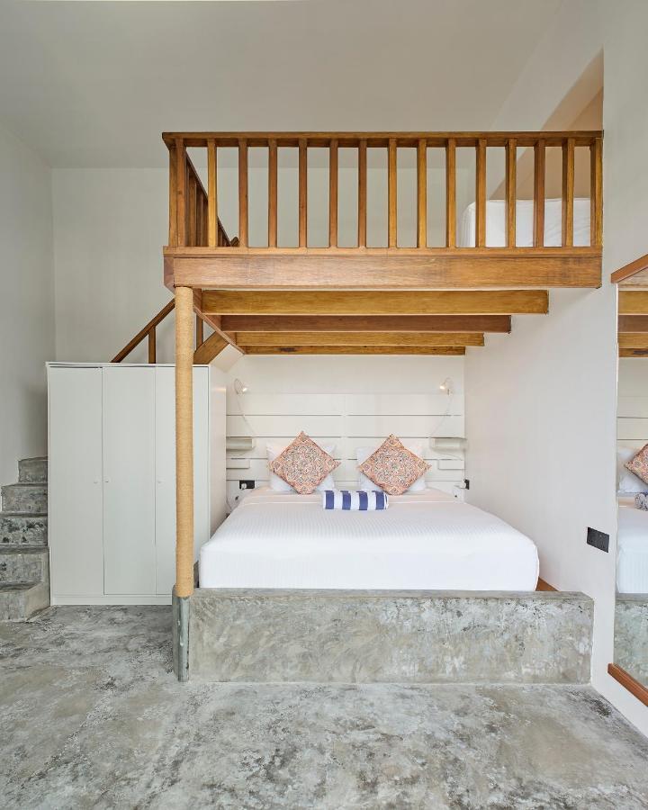Bliss Dhigurah 3*